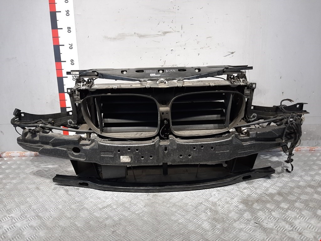 

Панель передняя (телевизор) BMW 7 Series (F01/F02/F04), 7 Series (F01/F02/F04)