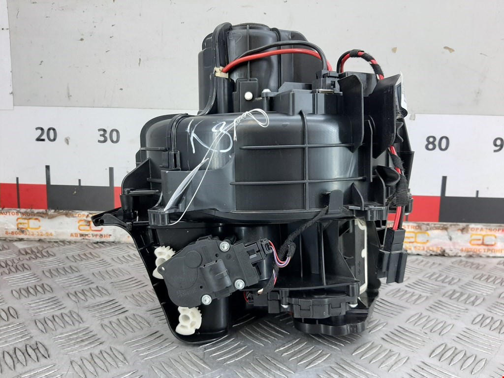 

Моторчик (двигатель) печки BMW 5 Series (F10/F11), 5 Series (F10/F11)