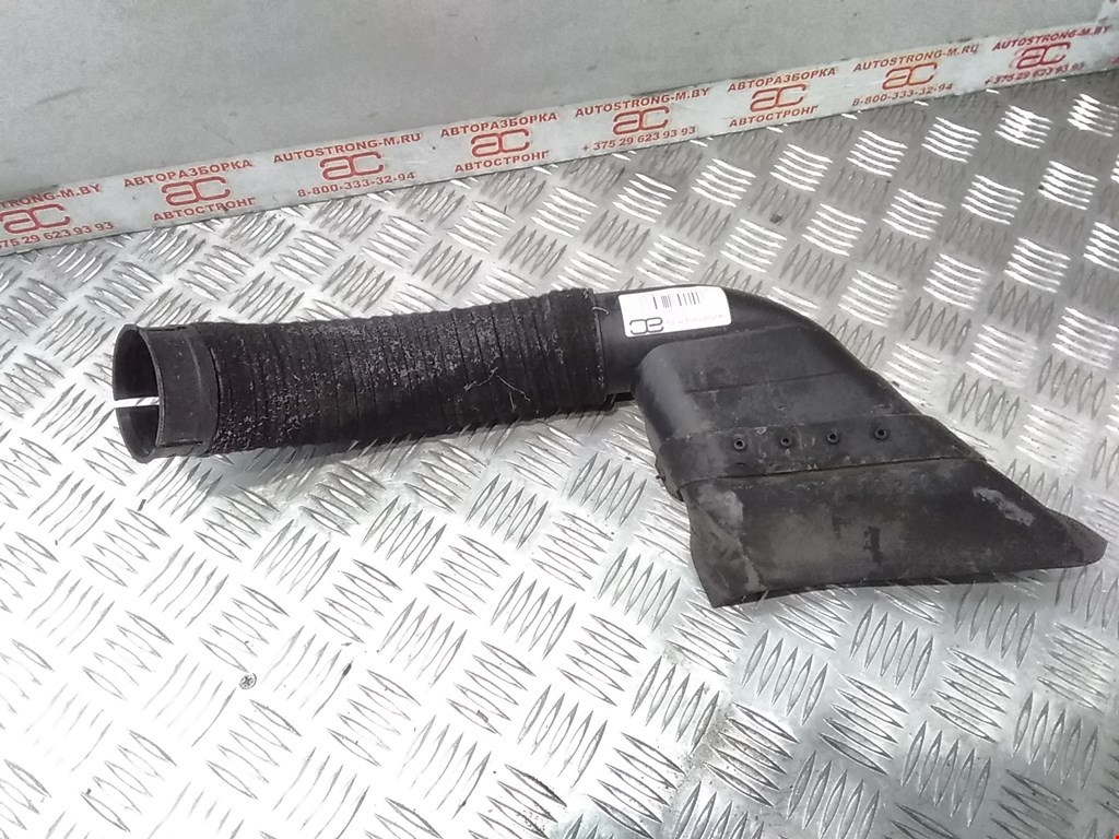 

Воздухозаборник (наружный) Renault Megane 2, Megane 2