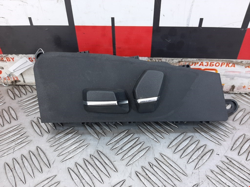 

Кнопка регулировки сидения BMW 5 Series (F10/F11), 5 Series (F10/F11)