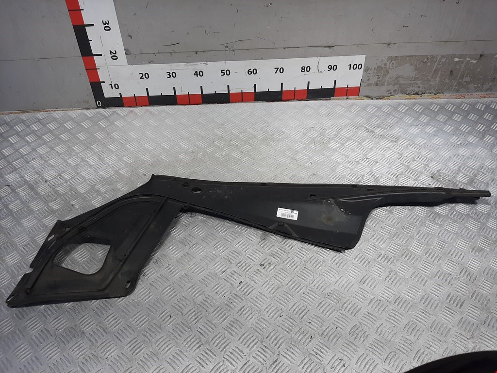 

Накладка декоративная (на рамку радиатора) BMW 5 Series (F10/F11), 5 Series (F10/F11)