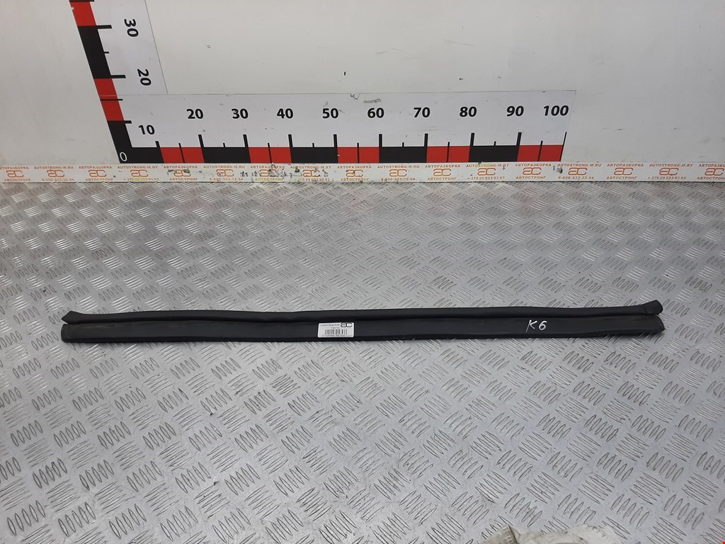 

Уплотнитель капота BMW 5 Series (F10/F11), 5 Series (F10/F11)