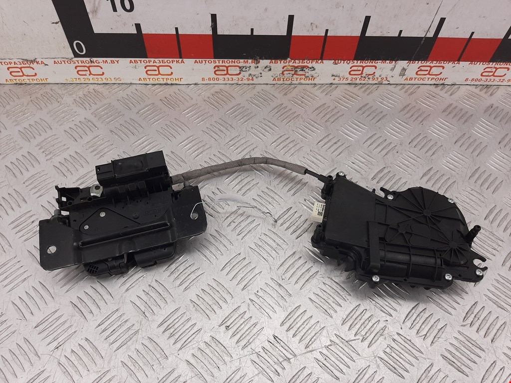

Замок крышки (двери) багажника BMW 5 Series (F10/F11), 5 Series (F10/F11)