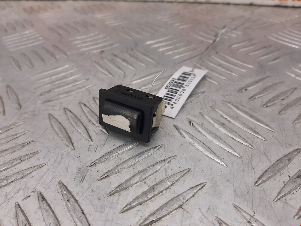 

Кнопка открывания багажника BMW 7 Series (F01/F02/F04), 7 Series (F01/F02/F04)