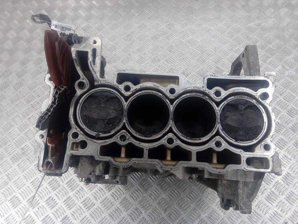 

Блок двигателя (картер) Peugeot 207, 207