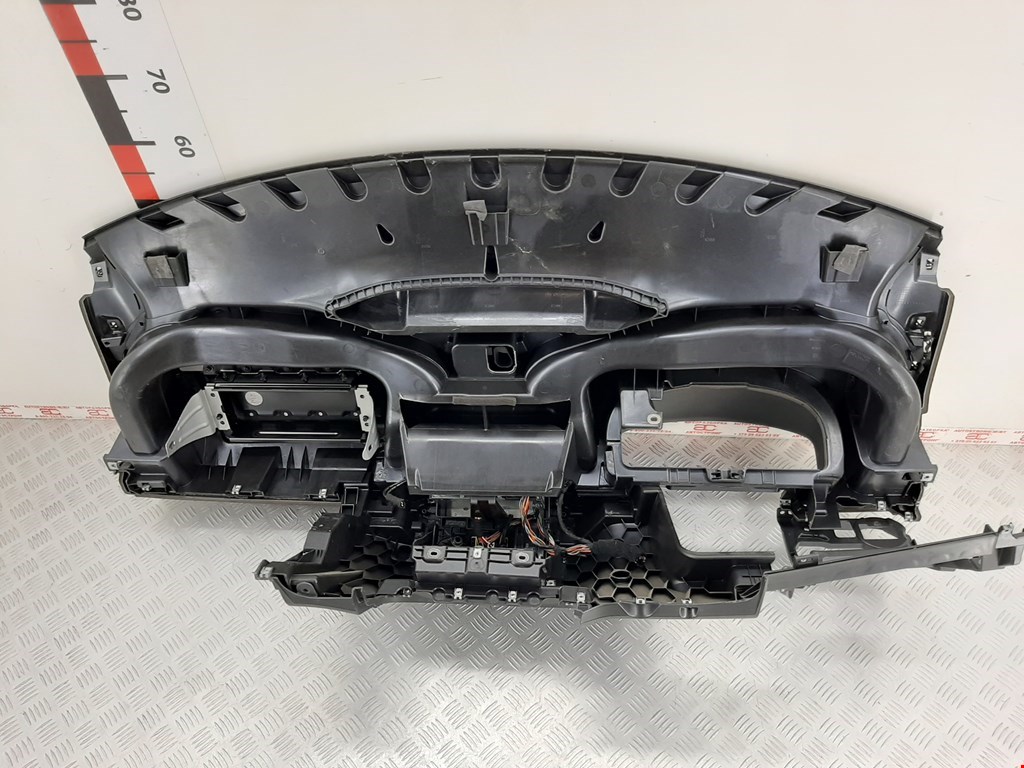 

Торпедо (панель передняя) Volkswagen Golf Plus, Golf Plus