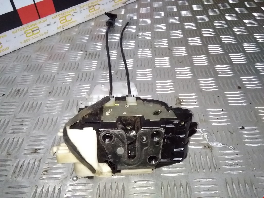 

Замок двери передней левой Hyundai i 30, i 30