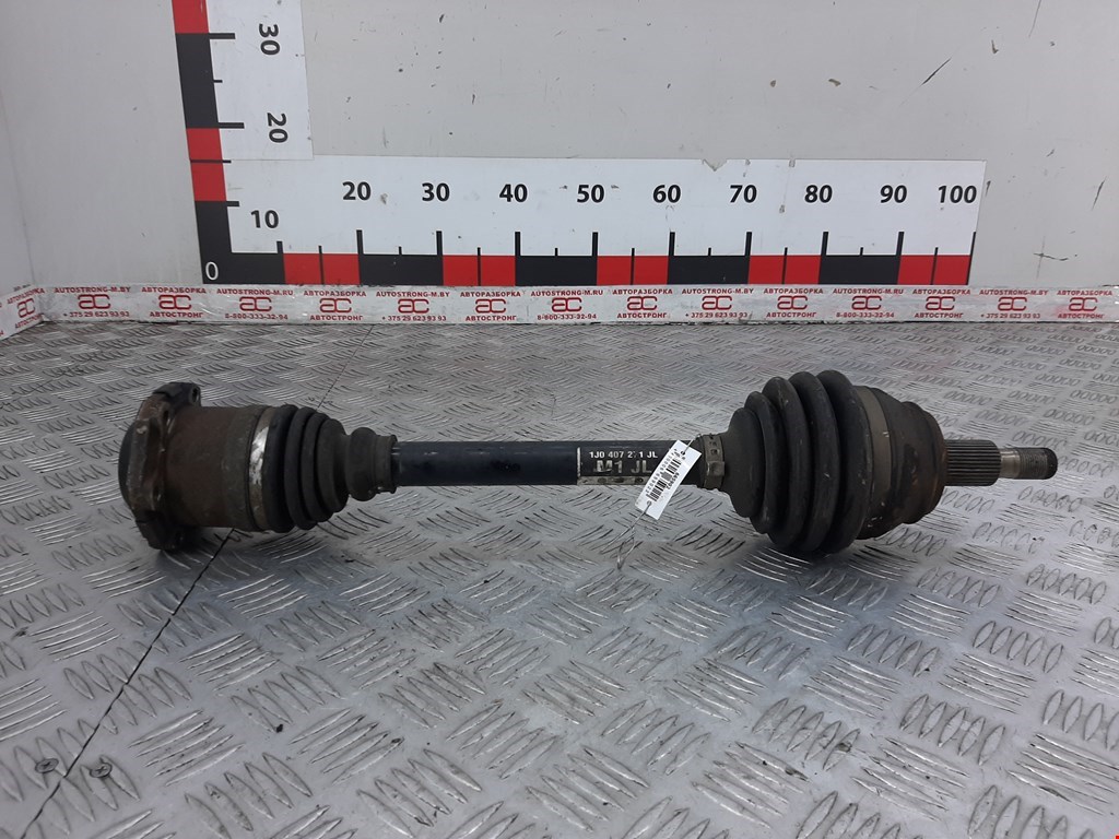 

Полуось передняя левая (приводной вал шрус) Volkswagen Golf 4, Golf 4