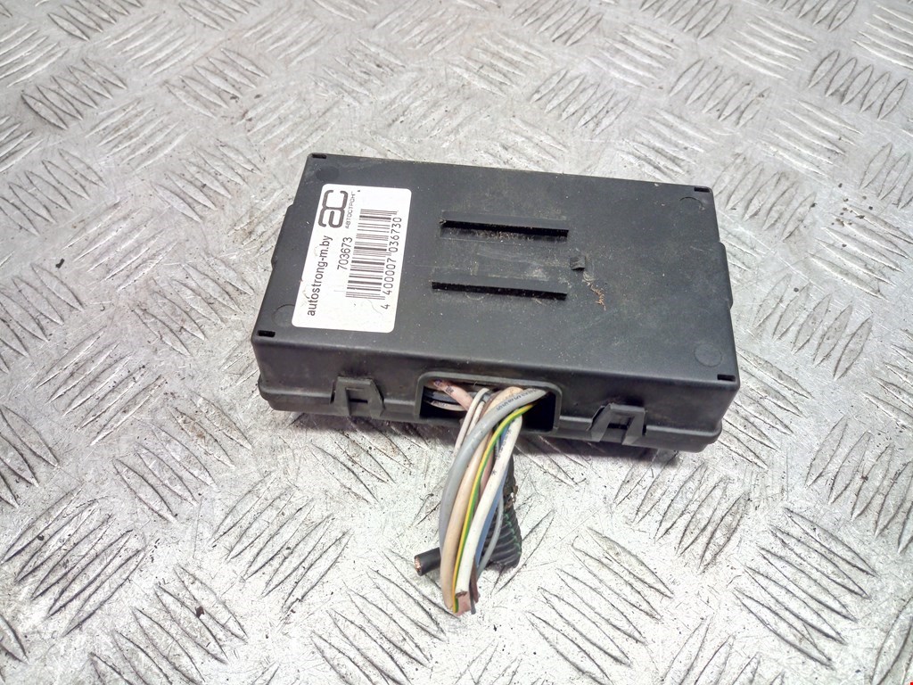 

Блок реле Peugeot 407, 407