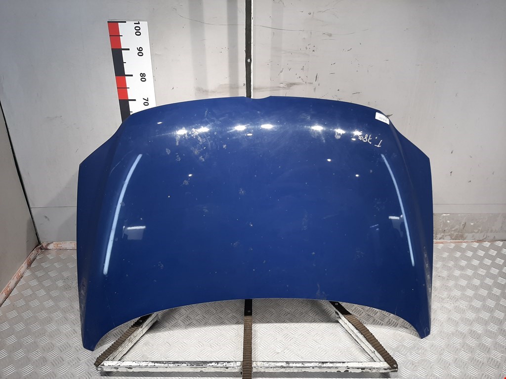 

Капот Volkswagen Fox, Fox