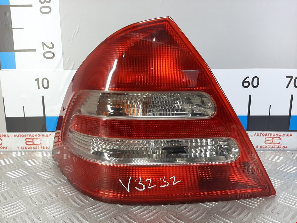 

Фонарь задний левый Mercedes W203 (C Class), W203 (C Class)