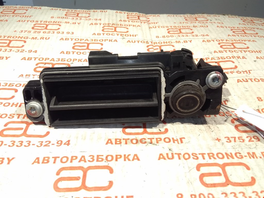 

Ручка крышки багажника Mercedes W203 (C Class), W203 (C Class)