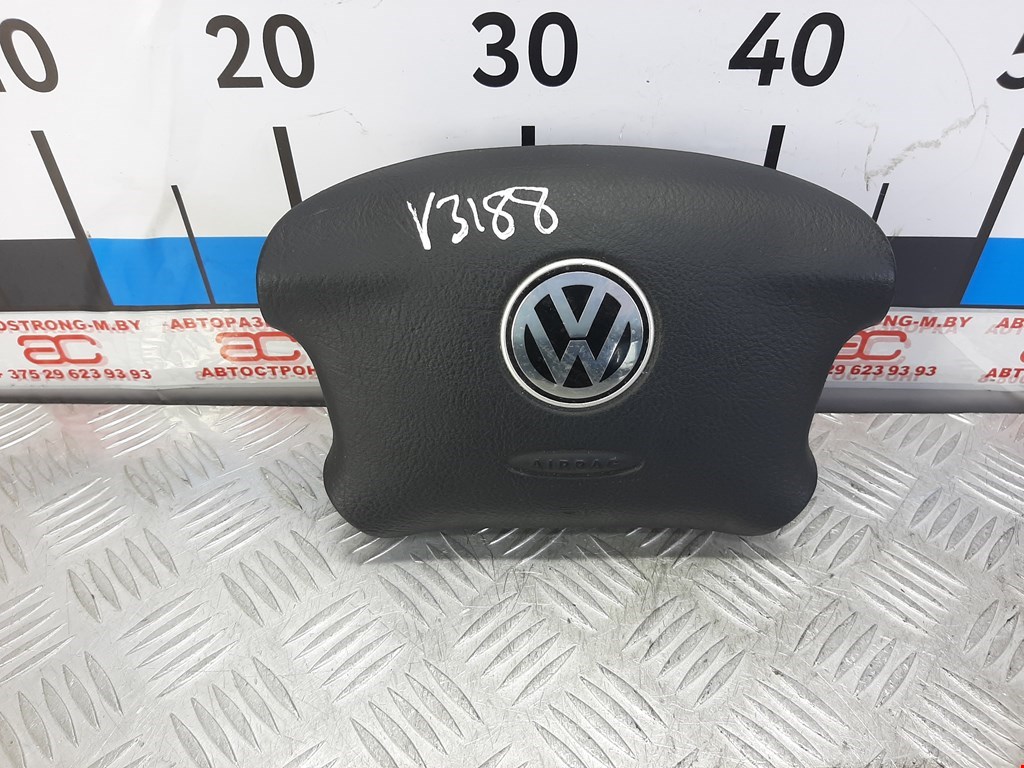 

Подушка безопасности в рулевое колесо Volkswagen Golf 4, Golf 4