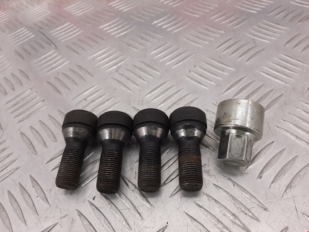 

Болт (гайка) колеса BMW 5 Series (F10/F11), 5 Series (F10/F11)