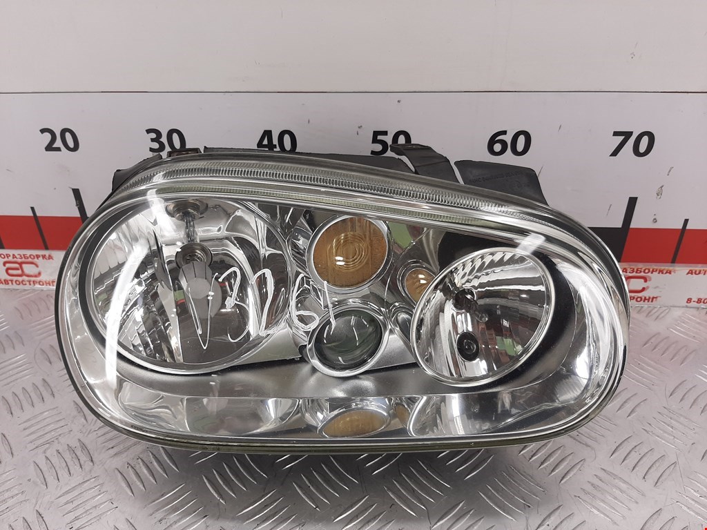 

Фара передняя правая Volkswagen Golf 4, Golf 4
