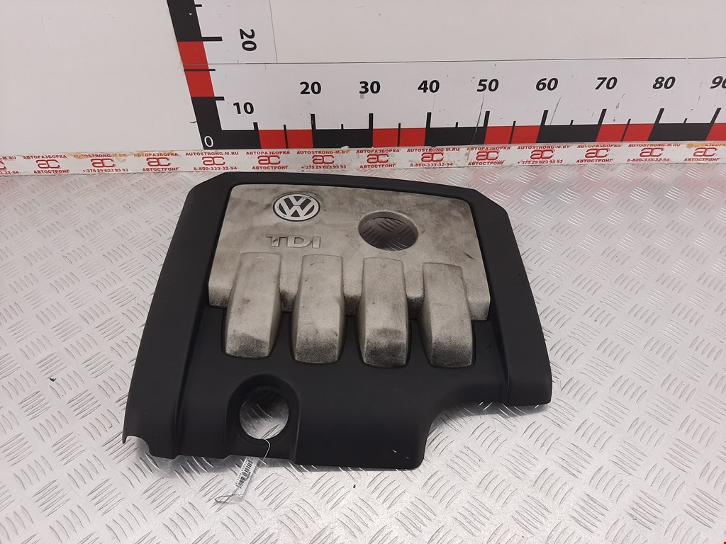 

Накладка декоративная (на ДВС) Volkswagen Passat 6, Passat 6
