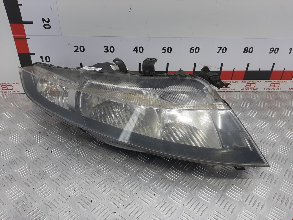 

Фара передняя правая Honda Civic 8, Civic 8