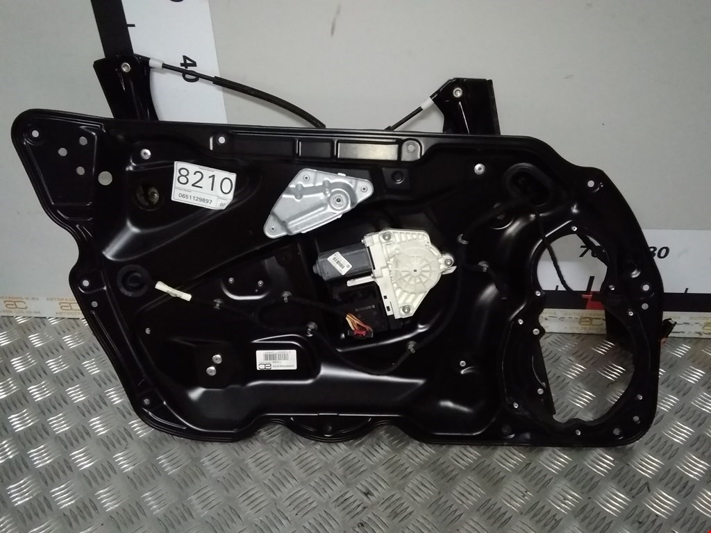 

Стеклоподъемник электрический двери передней левой Volkswagen Passat 6, Passat 6