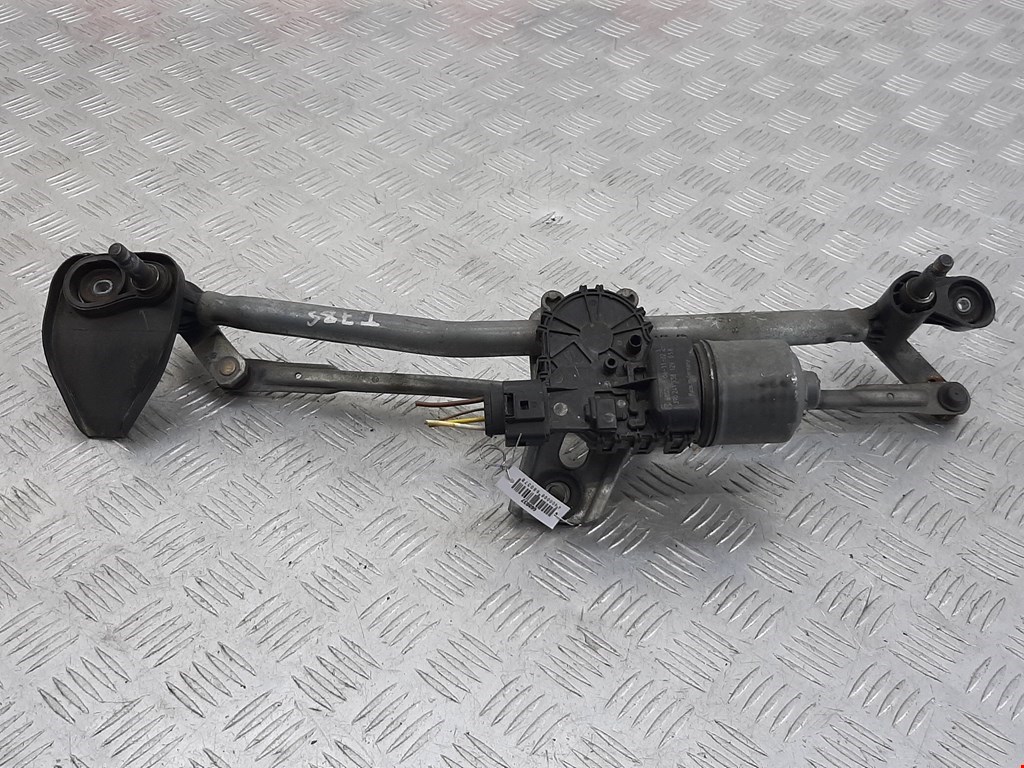 

Трапеция стеклоочистителей (дворников) Opel Astra H, Astra H