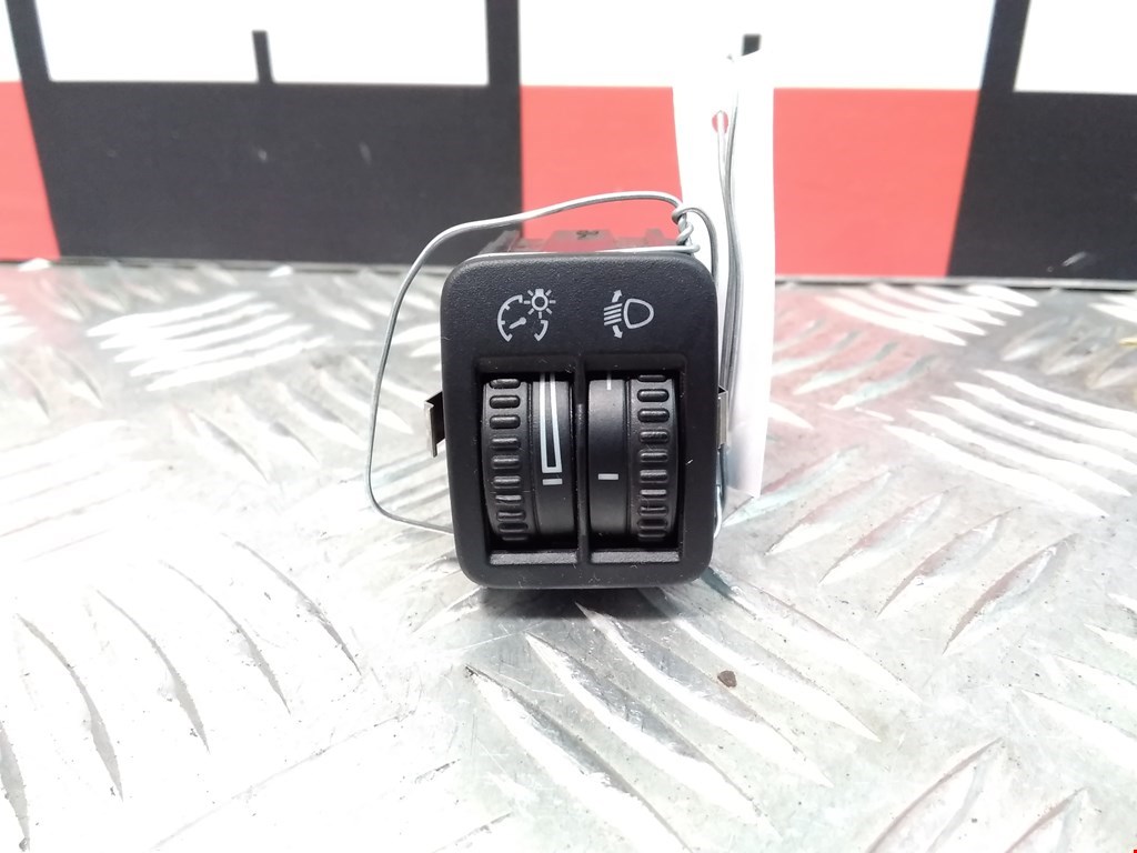 

Кнопка корректора фар Volkswagen Golf Plus, Golf Plus