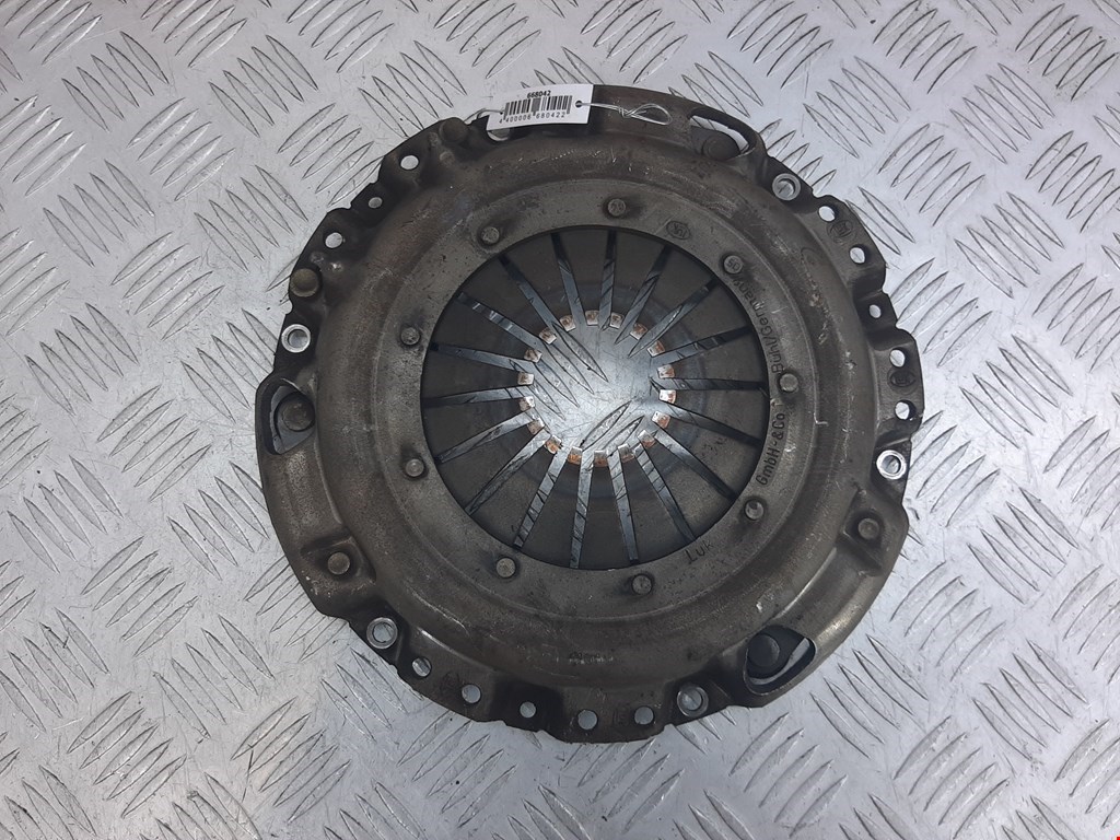 

Корзина (кожух) сцепления Volkswagen Passat 4, Passat 4