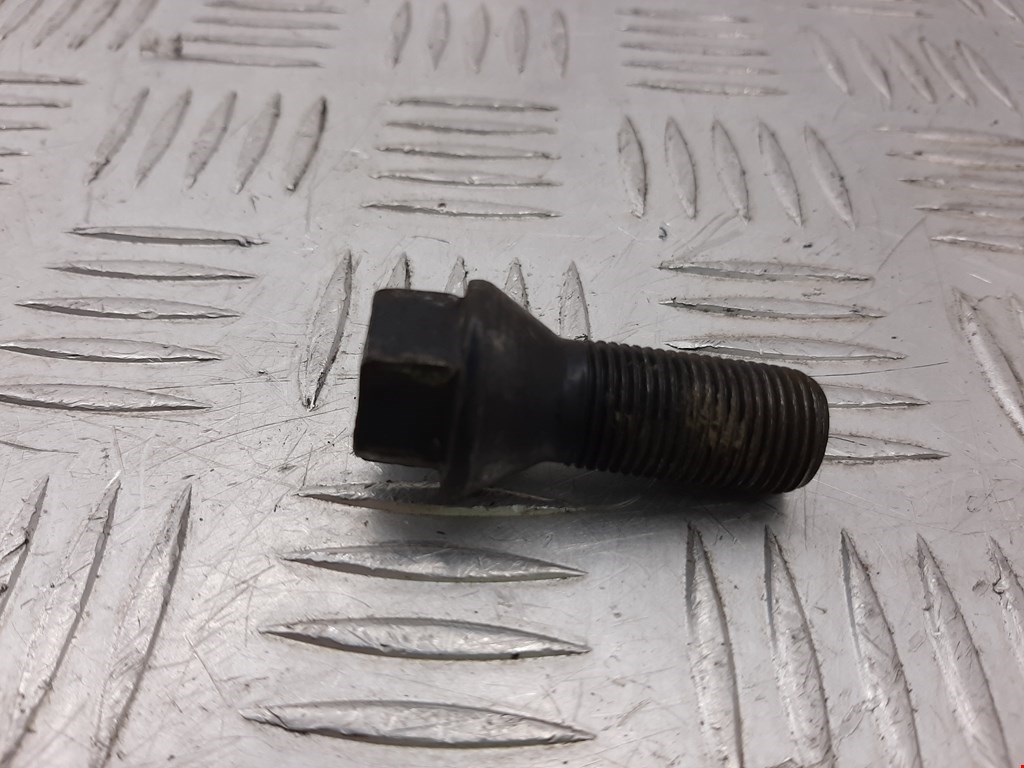 

Болт (гайка) колеса BMW 7 Series (F01/F02/F04), 7 Series (F01/F02/F04)