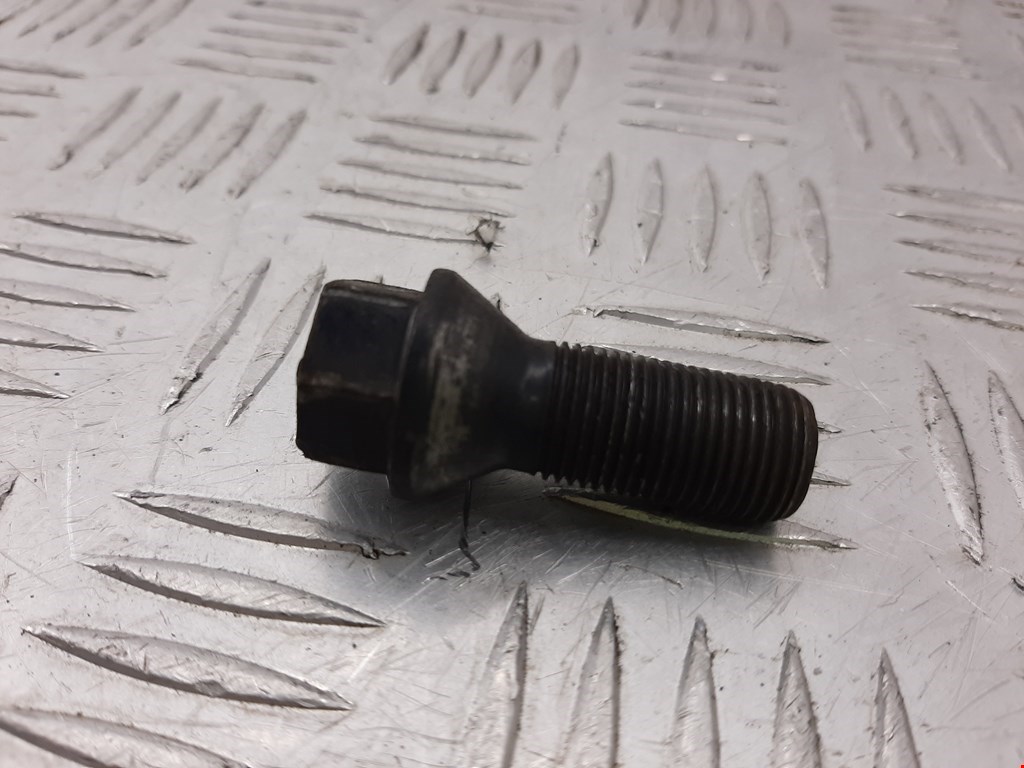 

Болт (гайка) колеса BMW 7 Series (F01/F02/F04), 7 Series (F01/F02/F04)