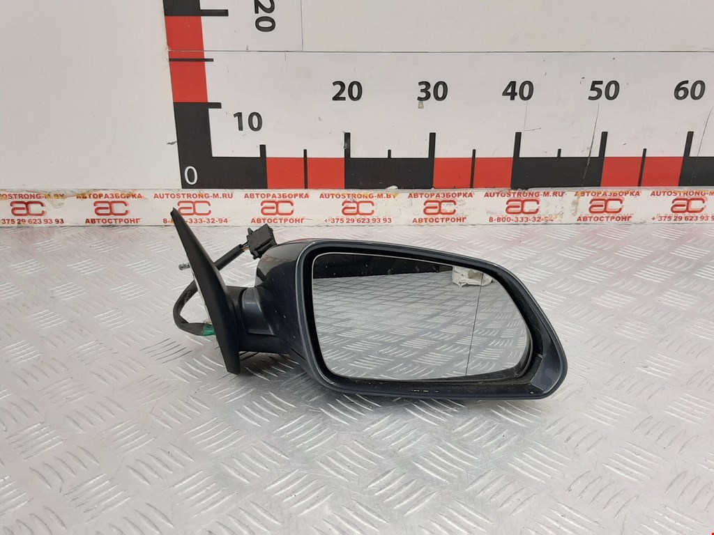 

Зеркало боковое правое Skoda Octavia 1Z, Octavia 1Z