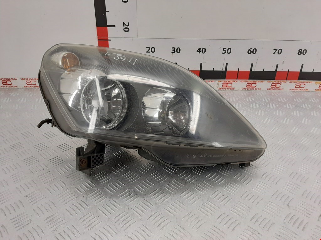 

Фара передняя правая Opel Zafira B, Zafira B