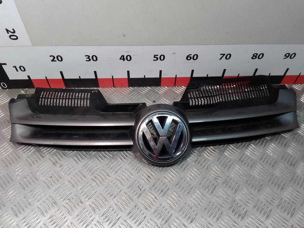 

Решетка радиатора Volkswagen Golf 5, Golf 5