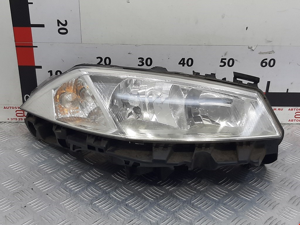 

Фара передняя правая Renault Megane 2, Megane 2