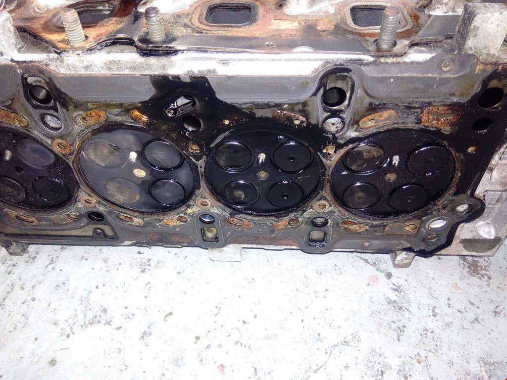 

Головка блока цилиндров (ГБЦ) Fiat Punto 3, Punto 3