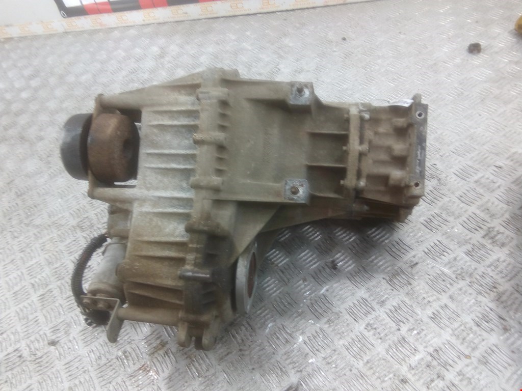 

Раздаточная коробка (раздатка) Mercedes W163 (ML Class), W163 (ML Class)