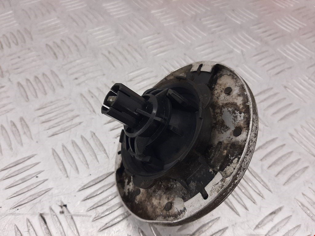 9637008180 Лючок бензобака