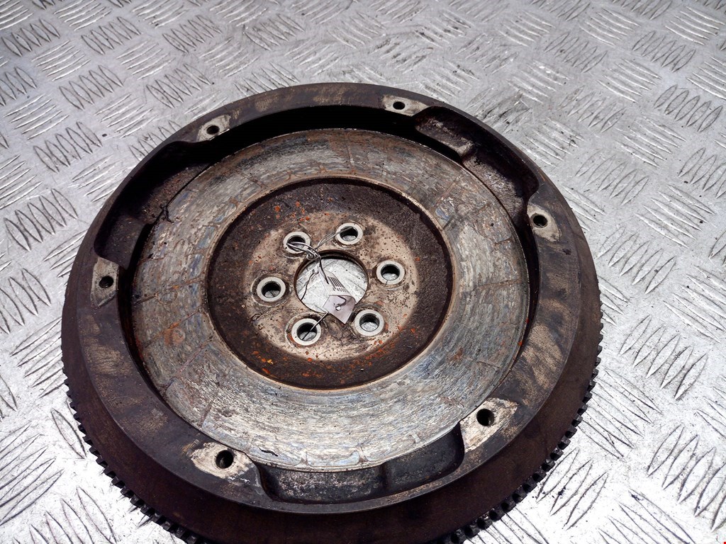 

Маховик (демпфер сцепления) Opel Zafira B, Zafira B