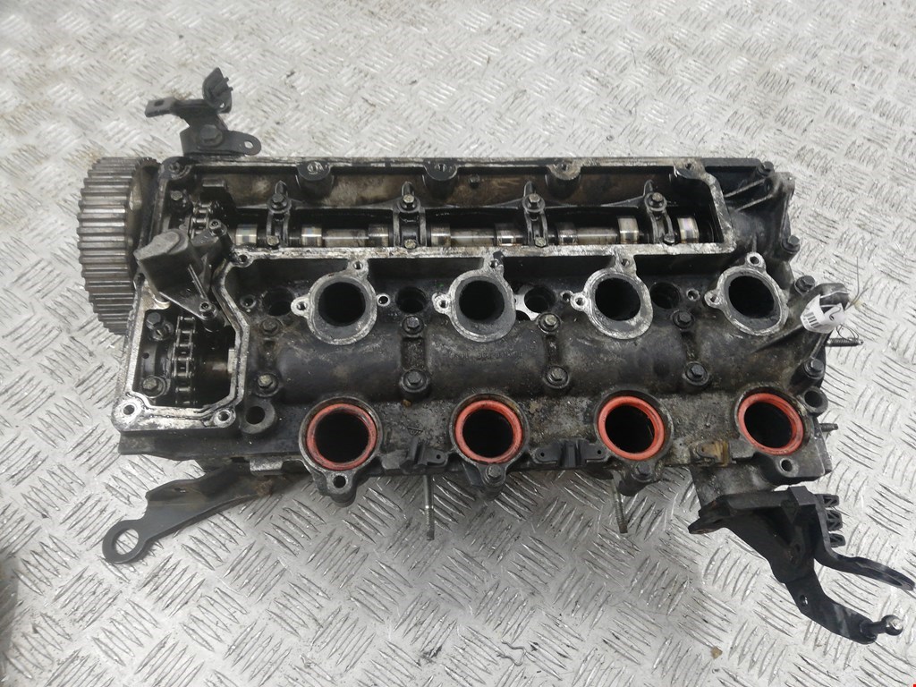 

Головка блока цилиндров (ГБЦ) Volvo S40 V40 2, S40 V40 2