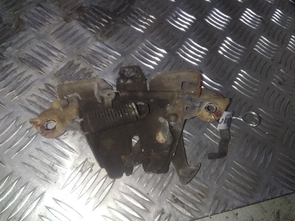 

Замок капота Mitsubishi Pajero Sport, Pajero Sport