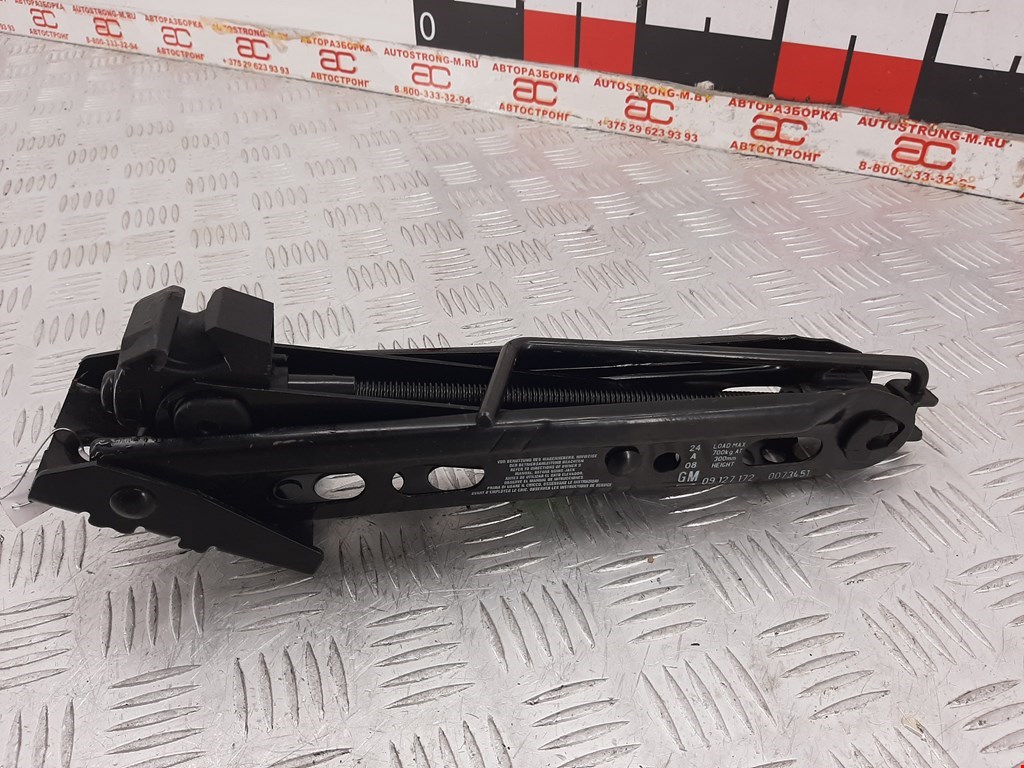 

Домкрат Opel Corsa D, Corsa D