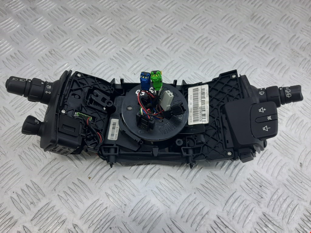 

Переключатель поворотов и дворников (стрекоза) Renault Scenic 2, Scenic 2