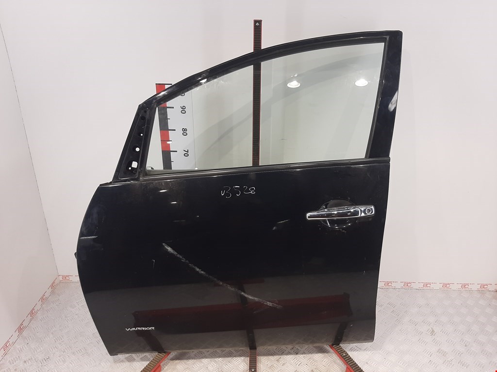

Дверь передняя левая Mitsubishi Grandis, Grandis