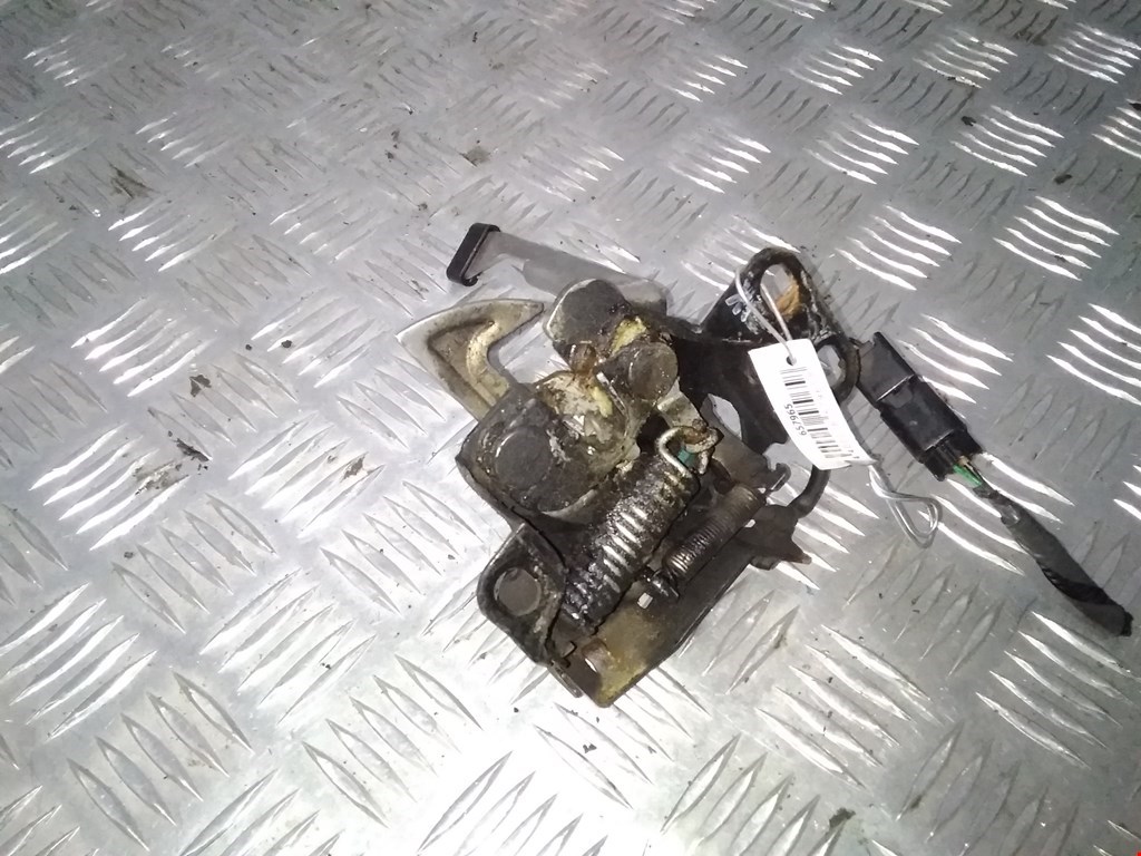 

Замок капота Honda Civic 8, Civic 8