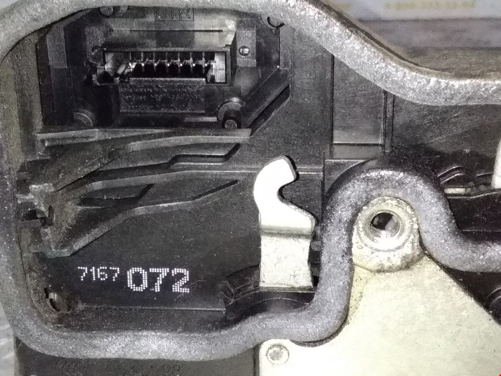 

Замок двери передней правой BMW X3 (E83), X3 (E83)