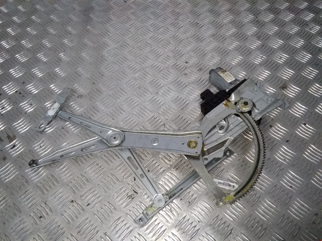 

Стеклоподъемник электрический двери передней левой Opel Zafira B, Zafira B