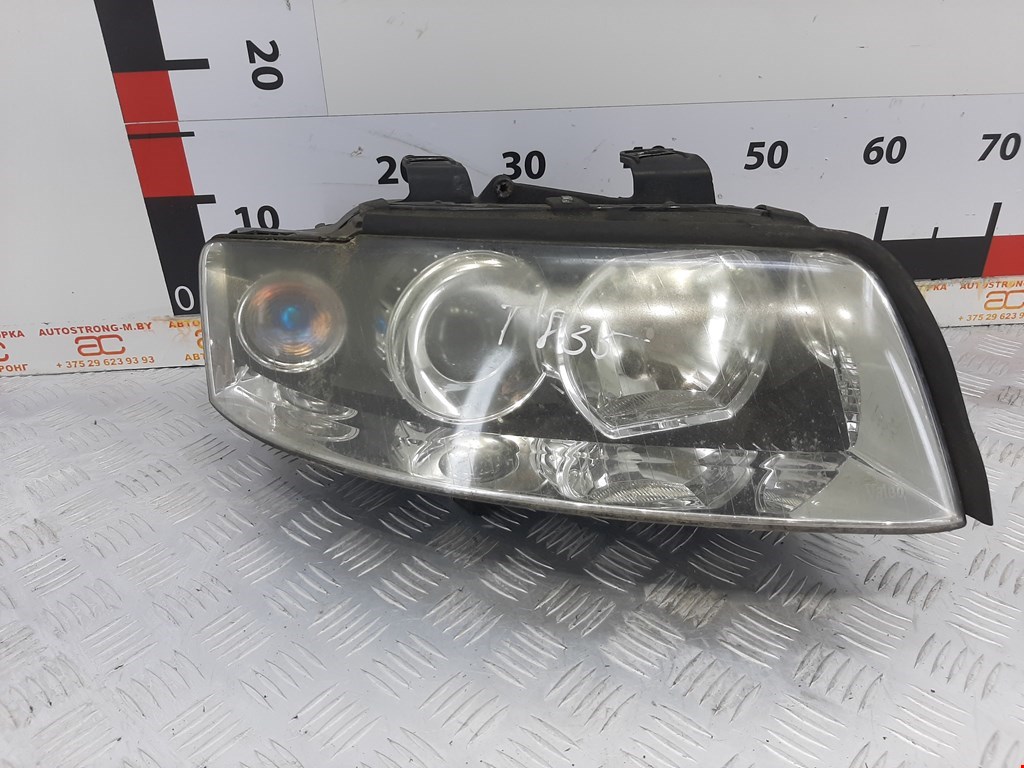 

Фара передняя правая Audi A4 B6, A4 B6