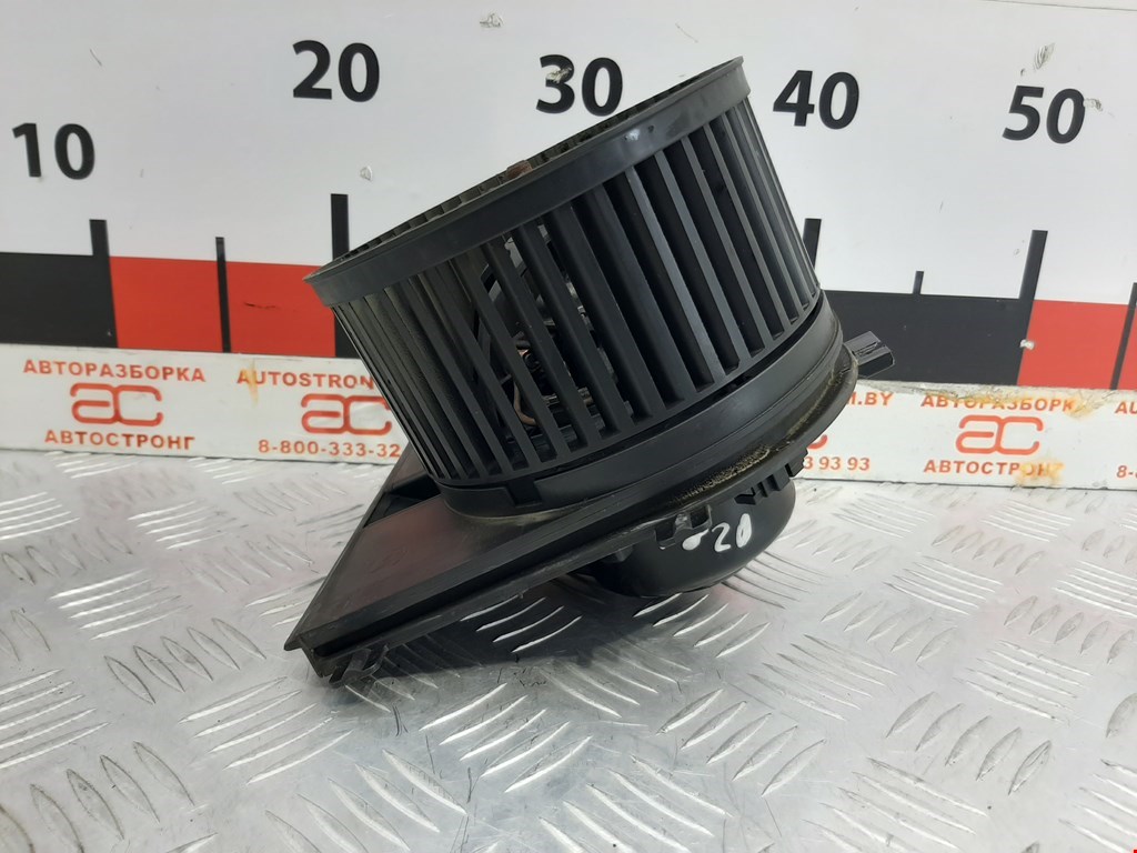 

Моторчик (двигатель) печки Skoda Octavia 1U, Octavia 1U