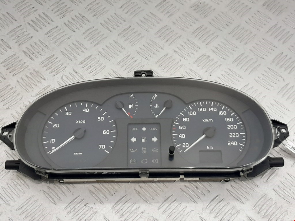 

Панель приборная (щиток приборов) Renault Megane 1, Megane 1