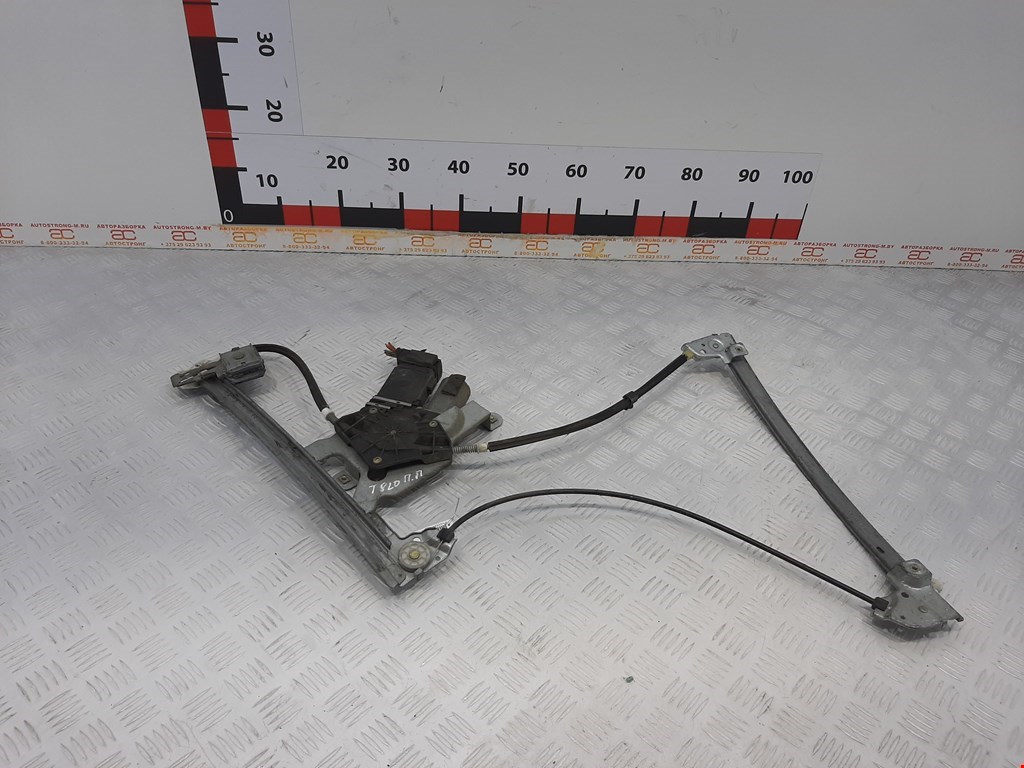 

Стеклоподъемник электрический двери передней правой Skoda Octavia 1U, Octavia 1U