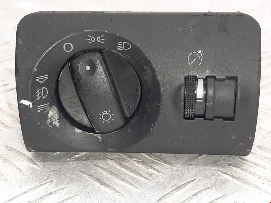 

Переключатель света Audi A4 B5, A4 B5