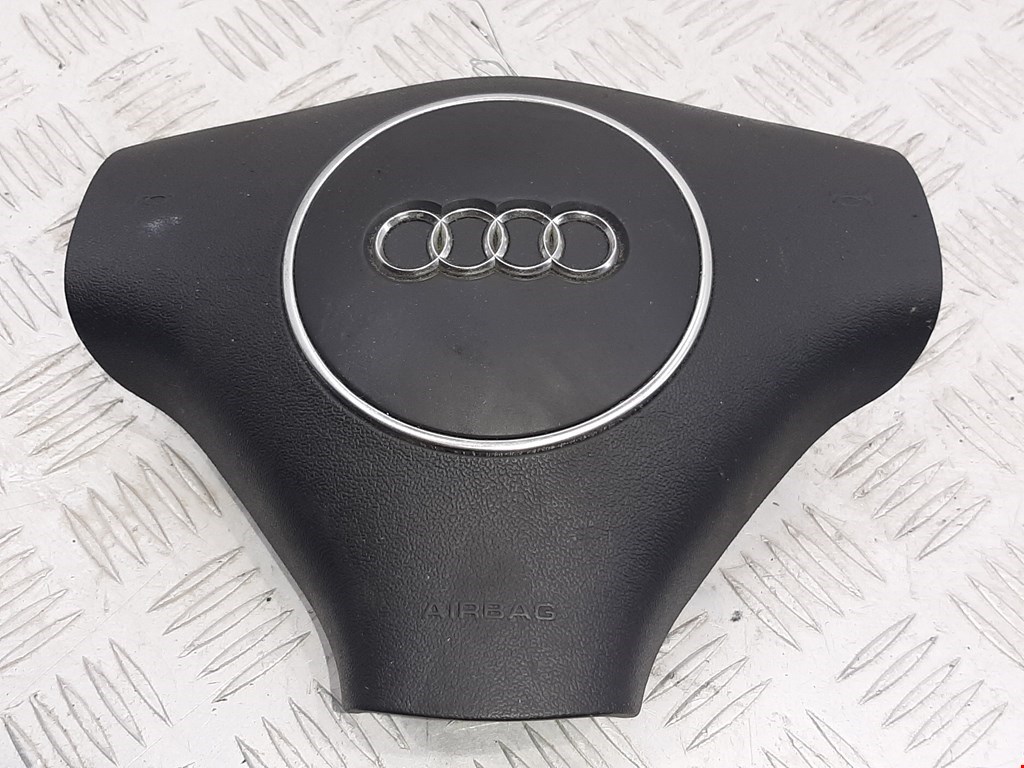 

Подушка безопасности в рулевое колесо Audi A4 B5, A4 B5
