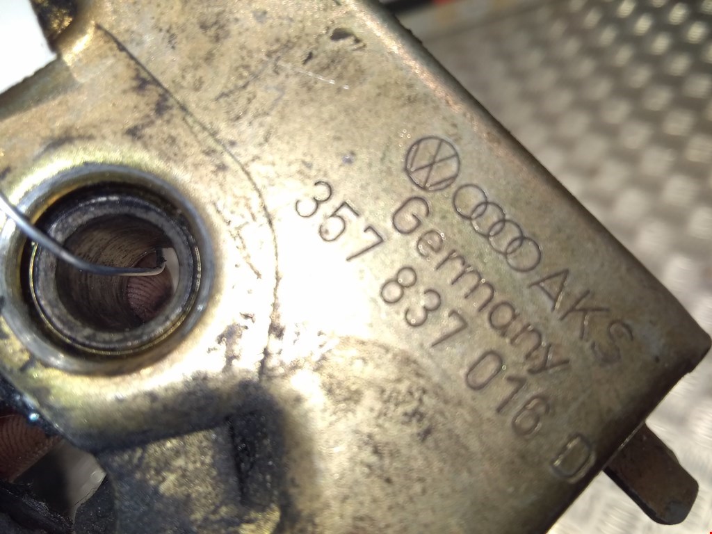 

Замок двери передней правой Volkswagen Passat 3, Passat 3